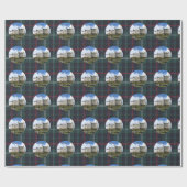 Dunrobin Castle on Blue Green Sutherland Tartan Geschenkpapier (Flach)