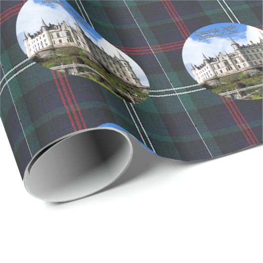 Dunrobin Castle on Blue Green Sutherland Tartan Geschenkpapier (Rolleneckpunkt)
