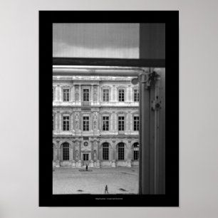 Durch das Fenster Le Louvre Paris B und W Poster2 Poster