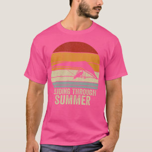 Durch den Sommer segeln Hängegleiter T-Shirt