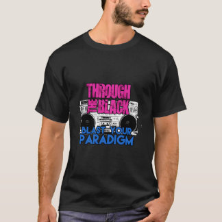Durch die schwarze Rosa und Blau der 80er Jahre T-Shirt