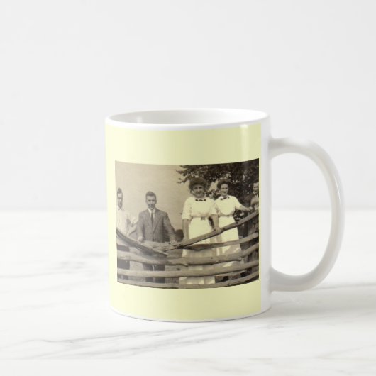 Durch die Zaun-Tasse Kaffeetasse (Rechts)