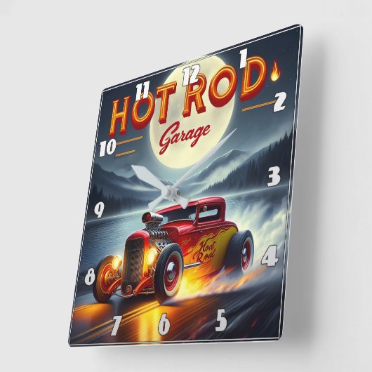 Durch eine Mondlandschaft in einem frisierte Auto Quadratische Wanduhr (Winkel)