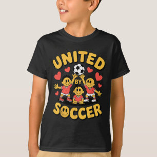 Durch Fußball vereint: multikultureller Fan _1 T-Shirt