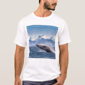 Durchbrechen des Buckel-Wals in Alaska T-Shirt (Vorderseite)