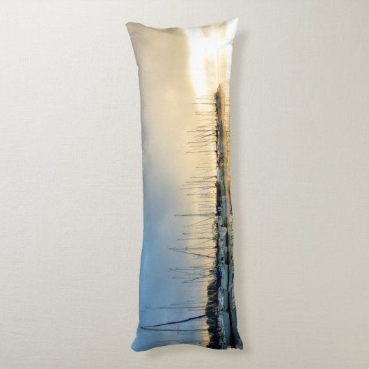 Durchbrechen II Seitenschläferkissen (Rückseite (Vertikal))