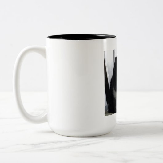 Durchdachte Tuxedo-Katzen-Tasse Zweifarbige Tasse (Links)