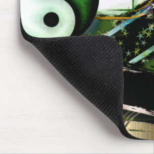 Durcheinander von Designobjekten und Symbolen mit  Mousepad