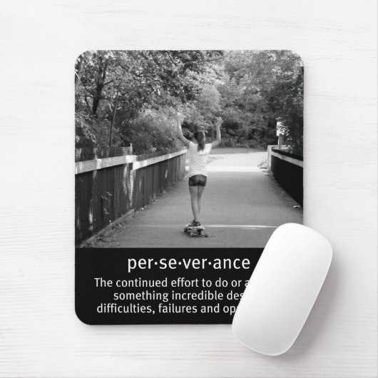 Durchhaltevermögen bei weiblichen Longboards Mousepad (Mit Mouse)