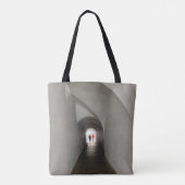 Durchqueren des Tunnels Tasche (Rückseite)