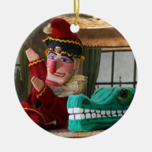 Durchschlag und Judy Keramik Ornament