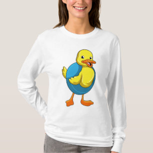 Dusche beim Baden mit Schwimmring T-Shirt