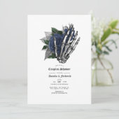 Dusche für Navy Blue Floral Skull Gothic Couples Einladung (Stehend Vorderseite)