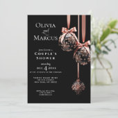 Dusche | Winterrosa und Onyx Baubles Einladung (Stehend Vorderseite)