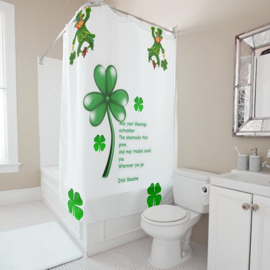 Duschvorhang am Saint Patrick's Day (Beispiel)