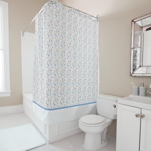 Duschvorhang mit rosa Blumenmuster (Beispiel)