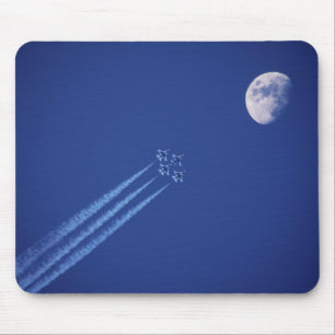 Düsenflugzeuge neben dem Mond   British Columbia Mousepad