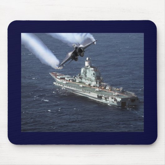Düsenjäger über Marine-Schiff Mousepad (Vorne)