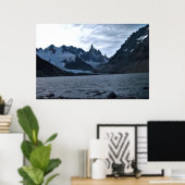 Dusk auf Laguna Torre Poster (Heimbüro)