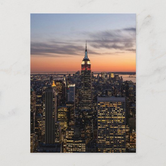 Dusk fällt auf Manhattan - Postkarte (Vorderseite)
