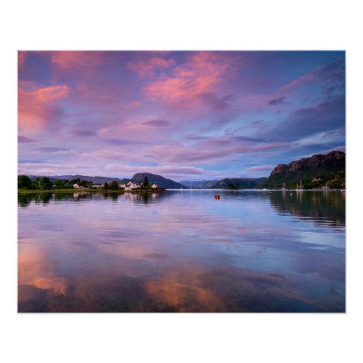 Dusk Sky Reflections auf Loch Carron Poster (Vorderseite)