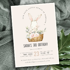 Dusky Blush Bunny im Blumenkorb Kindergeburtstag Einladung