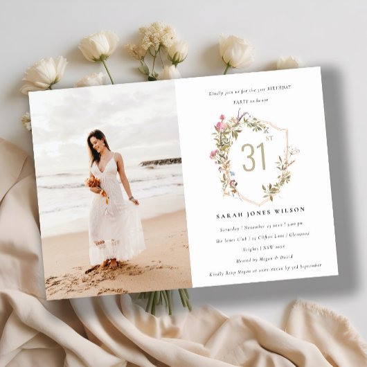 Dusky Blush Wildblume Wappen Foto Geburtstag Einladung