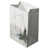 Dusky Winter Snow Mountain Landschaft Hochzeit Mittlere Geschenktüte (Vorderseite Schrägansicht)
