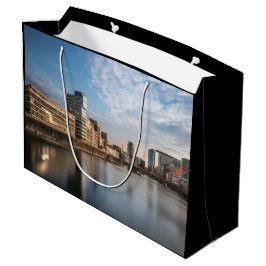 Düsseldorf Deutschland Große Geschenktüte