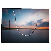 Düsseldorf Deutschland Große Geschenktüte (Rückseite)