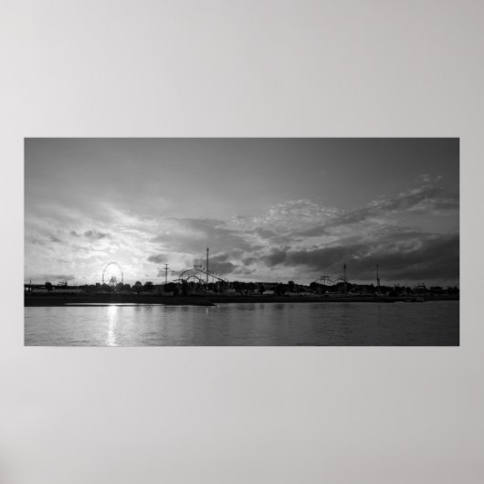 Düsseldorfer Rheinkirmes im Sonnenuntergang Poster (Vorne)