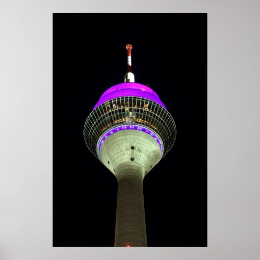 Düsseldorfer Rheinturm nachts Poster (Vorne)