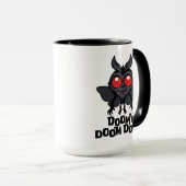 Düsterer Doom Doom Süßer Mothman Kryptid Tasse (VorderseiteRechts)