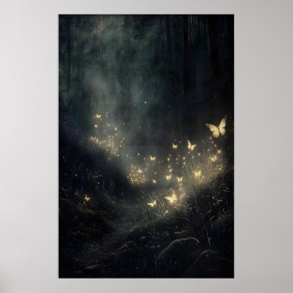 Düsterer Wald mit Glühwürmchen und Schmetterlingen Poster