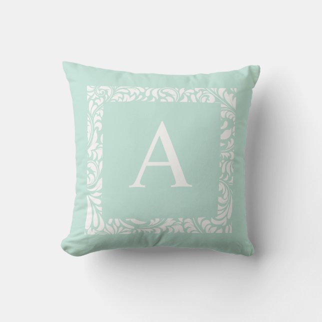 Dusty Aqua Monogram A Throw Kissen (Vorderseite)
