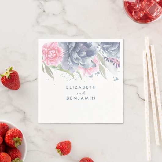 Dusty Blau und Pink Floral Wasserfarben Serviette (Beispiel)