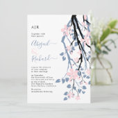 Dusty blauer Zweig, rot Blume Initialen Hochzeit Einladung (Stehend Vorderseite)