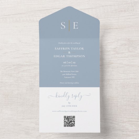 Dusty Blue and Gold Monogram QR Code Wedding All In One Einladung (Innen Boden)