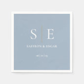 Dusty Blue and Gold Monogram Wedding Serviette (Vorderseite)