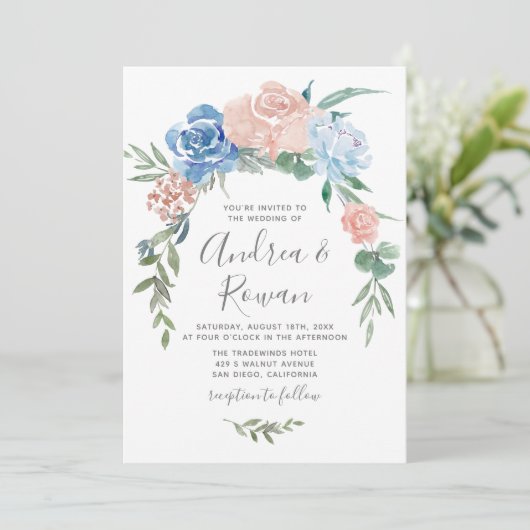 Dusty Blue and Pink Blumengarten Einladung zur Hoc (Stehend Vorderseite)