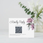 Dusty Blue and Pink Floral Modern Wedding QR Code RSVP Karte (Stehend Vorderseite)