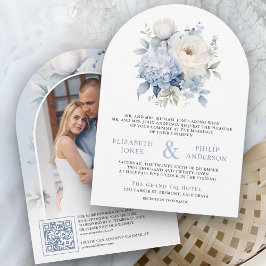 Dusty Blue and White Floral QR Code Foto Wedding Einladung