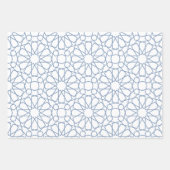 Dusty Blue Arabesque Muster Geschenkpapier (Vorderseite)