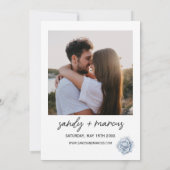 Dusty Blue Blume Wedding Foto Einladung (Rückseite)