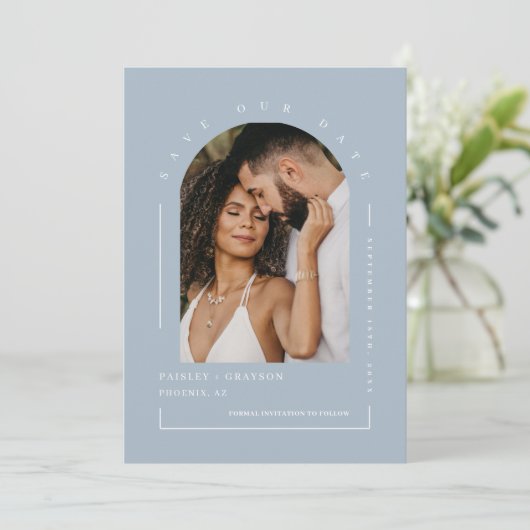 Dusty Blue Boho Arch Foto QR Code Rettete Unser Da Einladung (Stehend Vorderseite)