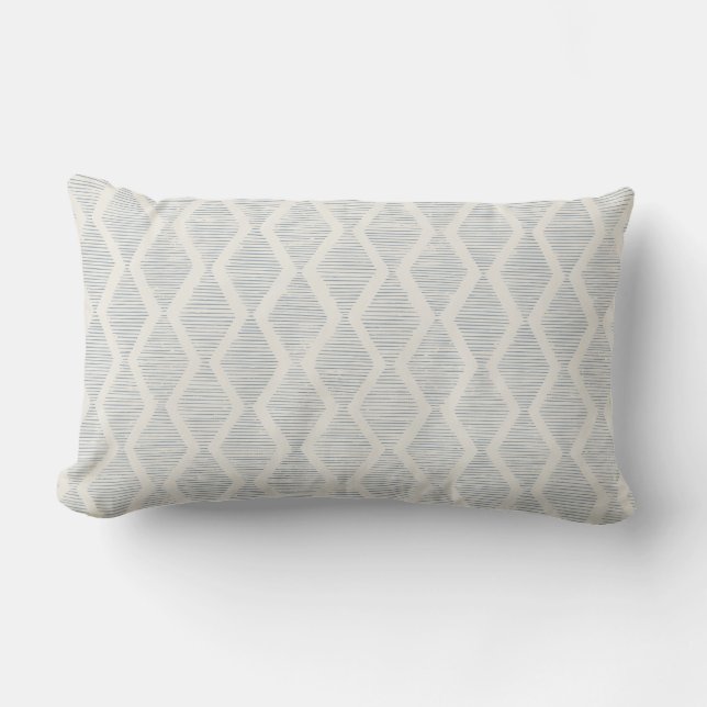 Dusty Blue Boho Coastal Geometric Diamond Lendenkissen (Vorderseite)