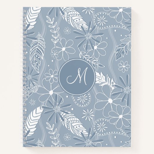 Dusty Blue Boho Feathers Blume Piss Monogramm Notizblock (Vorderseite)