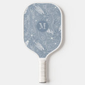 Dusty Blue Boho Feathers Blume Piss Monogramm Pickleball Schläger (Vorderseite)