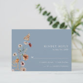 Dusty Blue Boho Floral RSVP Karte (Stehend Vorderseite)