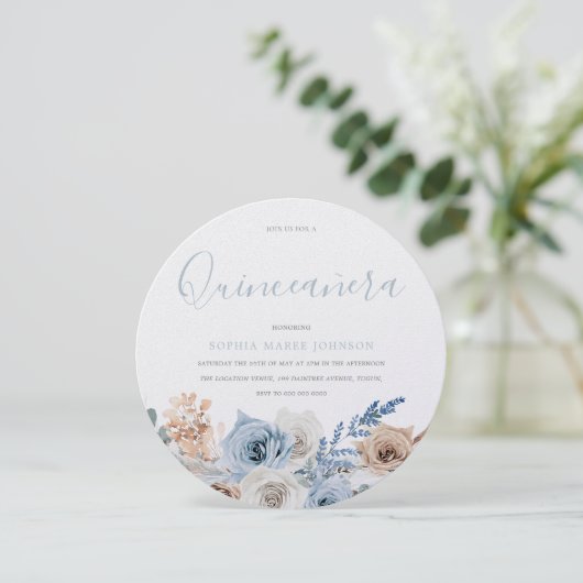 Dusty Blue Boho Pear Shimmer Quinceanera Party Einladung (Stehend Vorderseite)